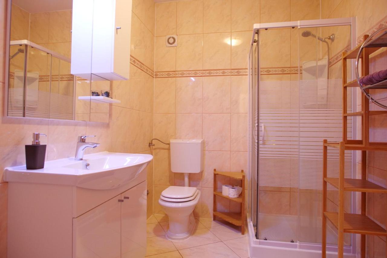 Luka Apartment Medulin Exterior photo